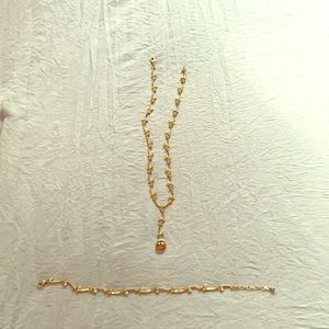 Yellow plated Necklace set (not real gold)